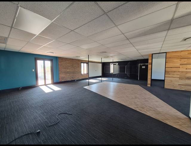1,626M² OFFICE TO LET IN SANDTON CENTRAL